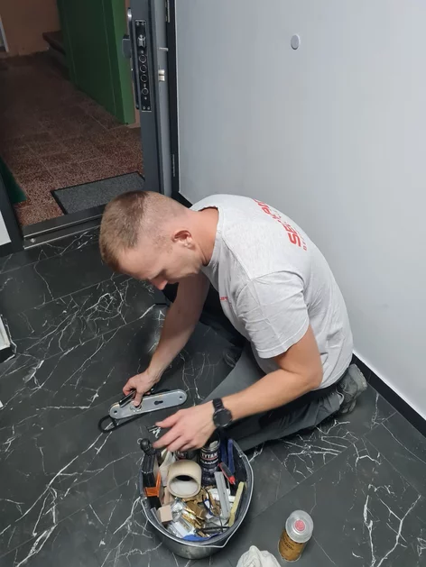 servis bezpečnostných dverí servis bezpečnostných dverí